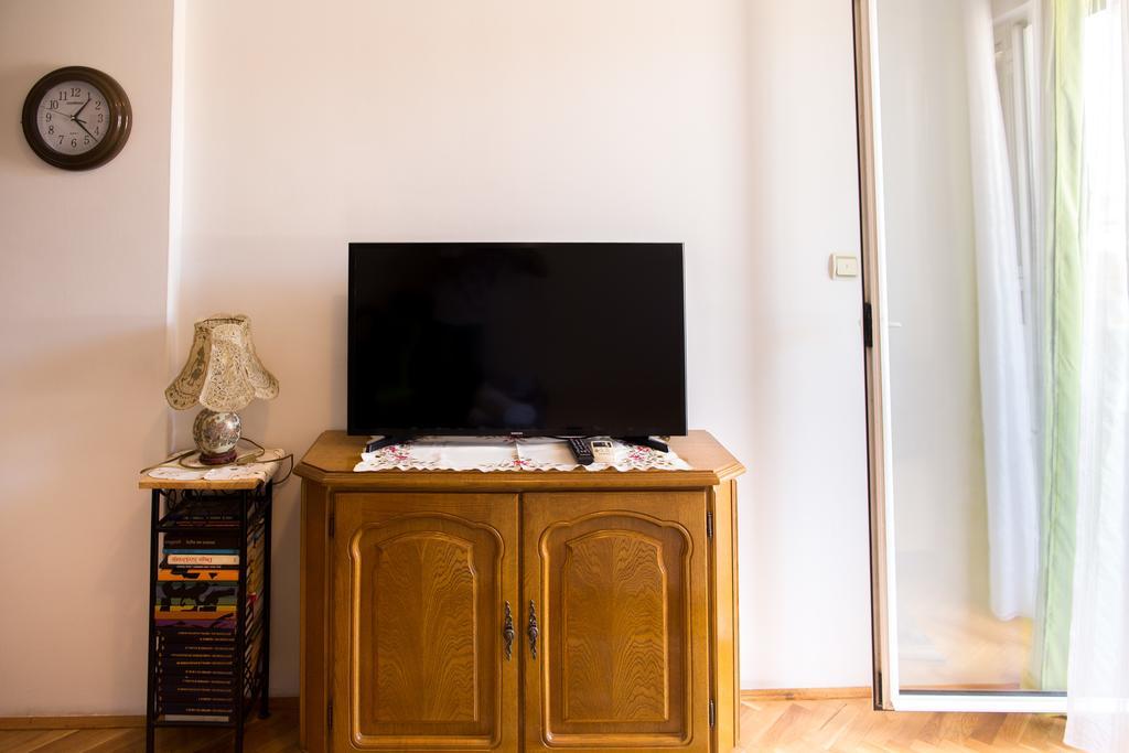 City Apartments Gosposhtina 부드바 외부 사진