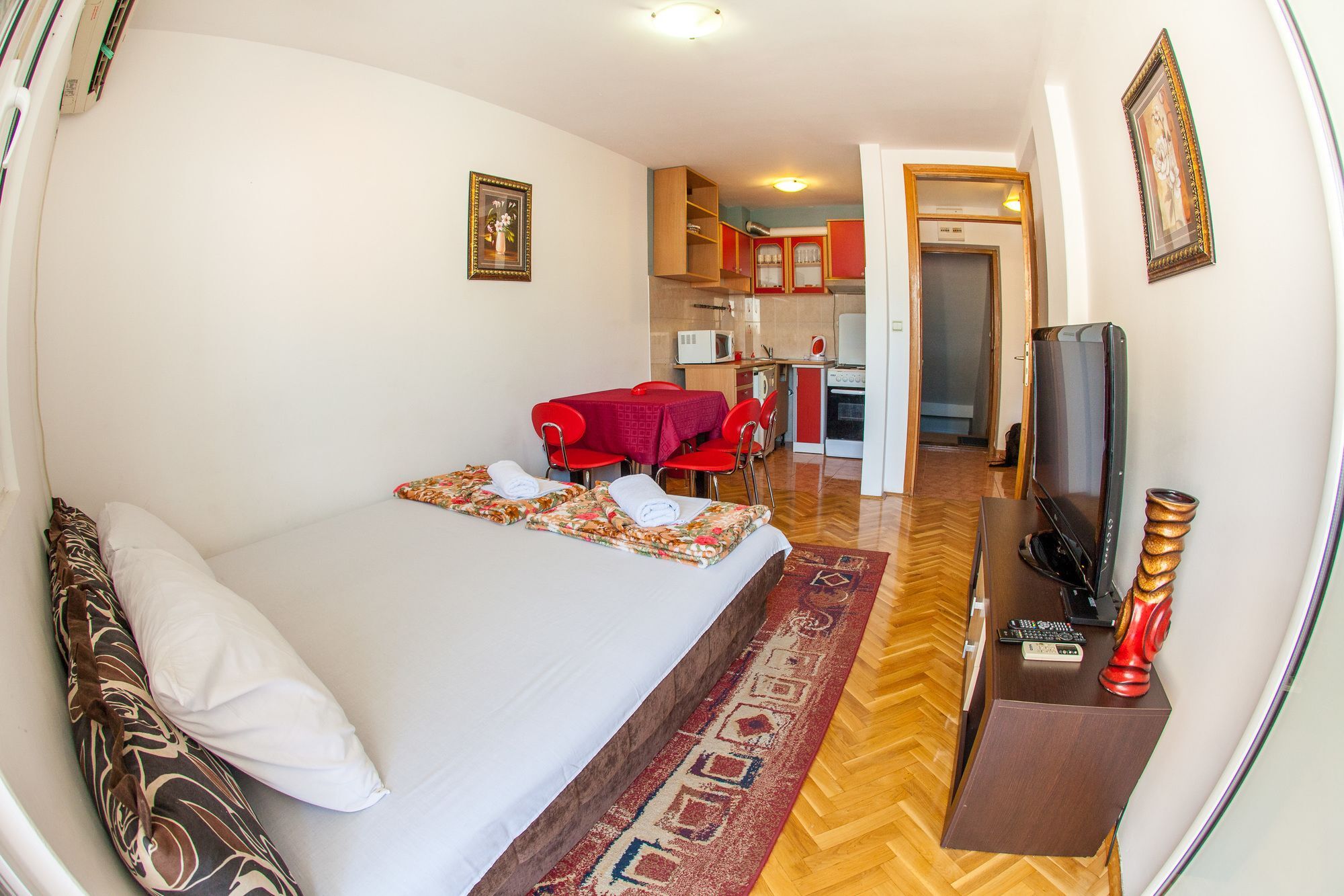 City Apartments Gosposhtina 부드바 외부 사진