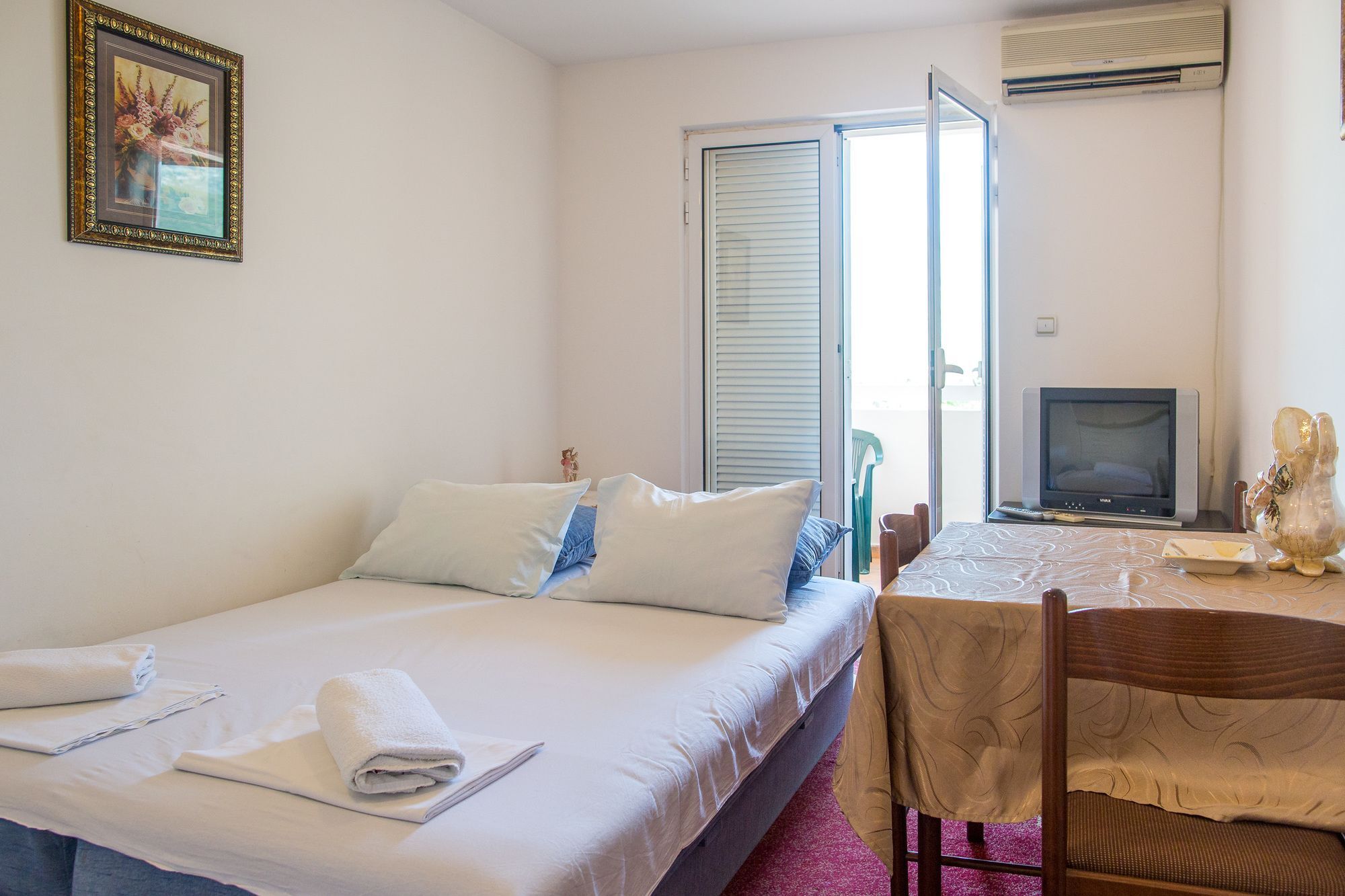 City Apartments Gosposhtina 부드바 외부 사진