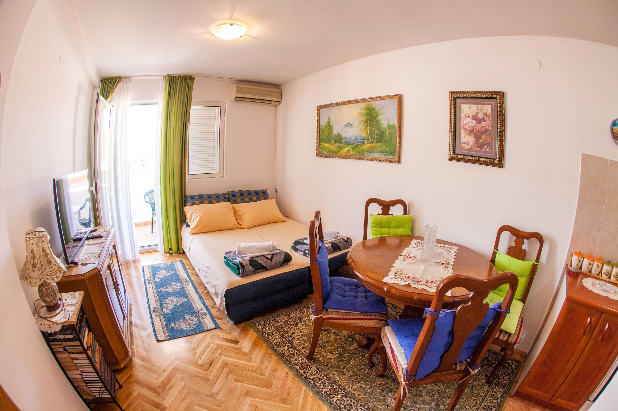 City Apartments Gosposhtina 부드바 외부 사진